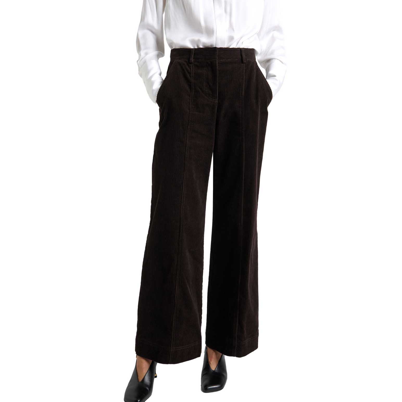 Cue Japanese Cotton Corduroy Pant